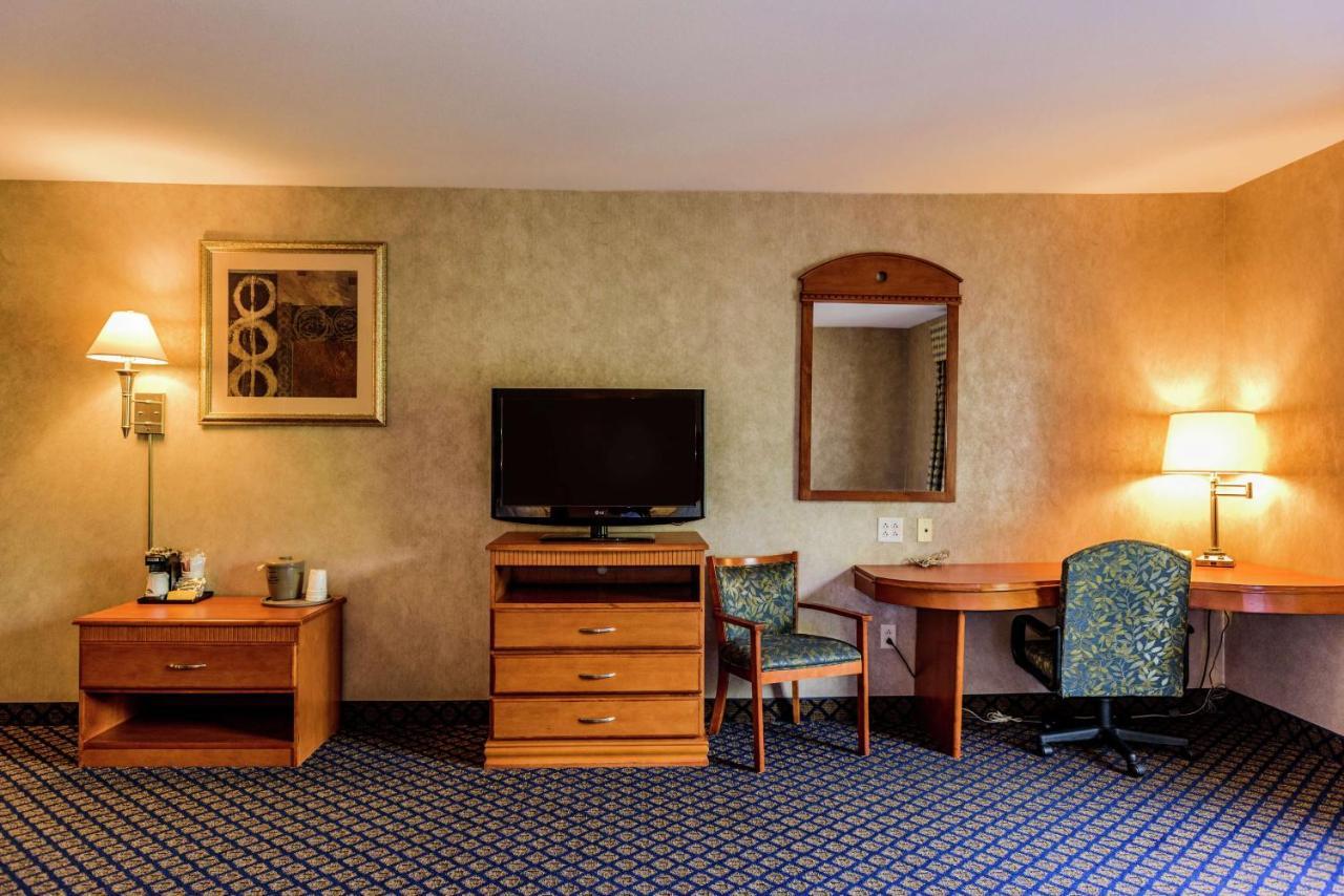 Hampton Inn And Suites Jamestown Εξωτερικό φωτογραφία